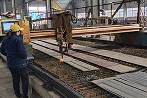 Steel cutting - Crane processing proceture of Yuantai Crane Factory