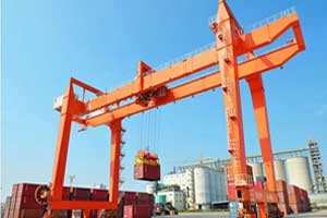 Container crane for port, open yard for large container handling 