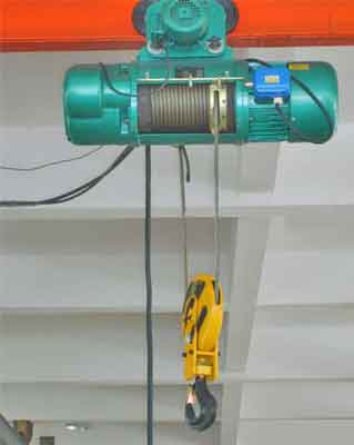 Electric wire rope hoist for single girder low profile bridge crane