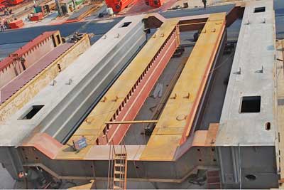 Four girder ladle crane