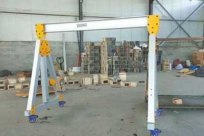 Gantry structure installation of aluminum gantry crane