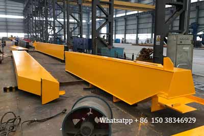 Main girder painted of 10 ton overhead crane for sale Bangladesh