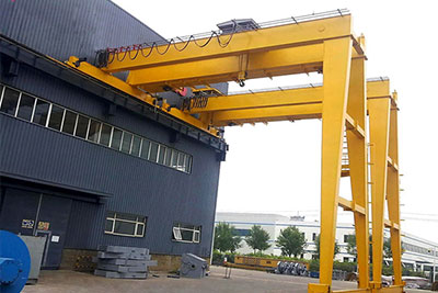 Semi gantry crane 20 ton for sale