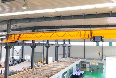 Top running overhead rail crane 