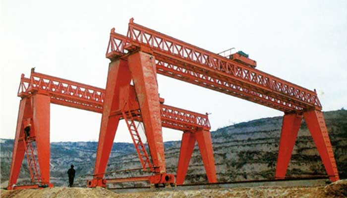 Engineered custom gantry crane with truss girder design 