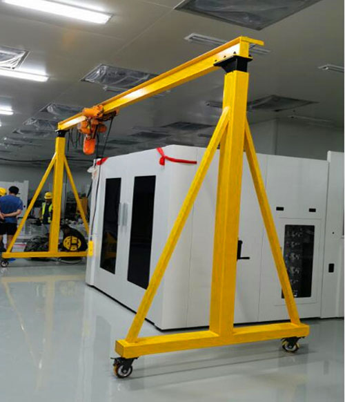 Steel constructed fixed height hand push gantry crane 