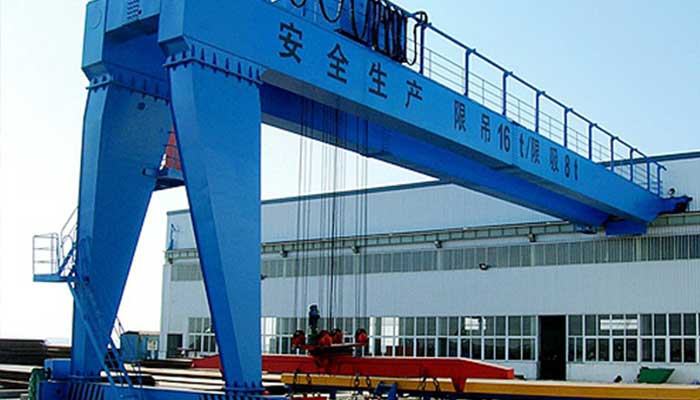 Double girder semi gantry crane for outdoor use with capacity from 3 ton to 32 ton 