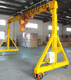 Light duty gantry crane with fixed height