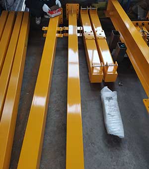 main steel structures of 5 ton small gantry crane with rolling castors 