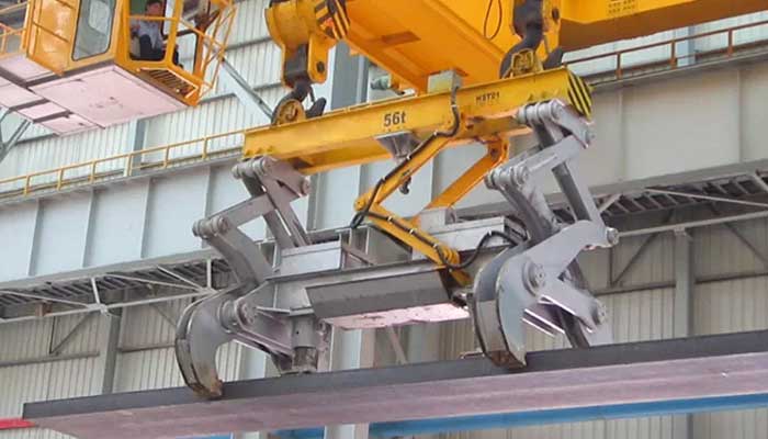 Slab handling overhead crane 