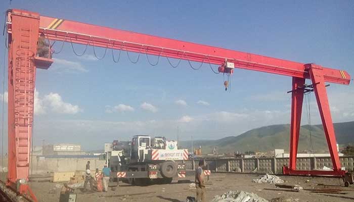 Single girder gantry crane for cement factory 