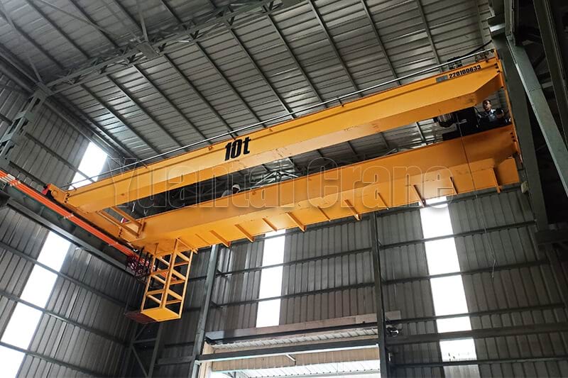 Double girder overhead crane 10 ton for heavy steel truss installation