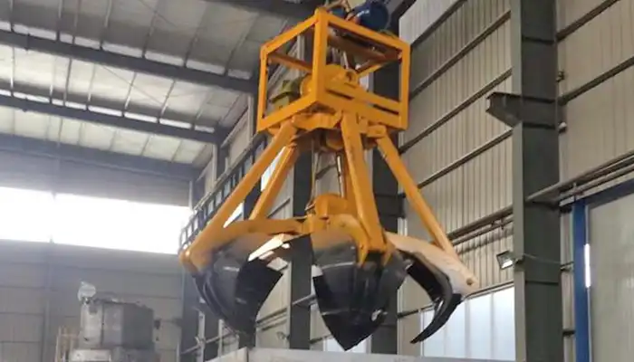 Orange peel grab bucket for your scrap handling crane 