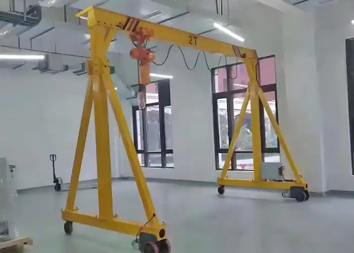 Portable Gantry Cranes: Motorized Rolling Type