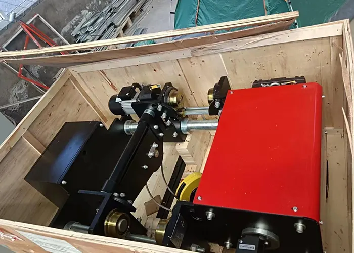  Electric hoist packed for delivery 