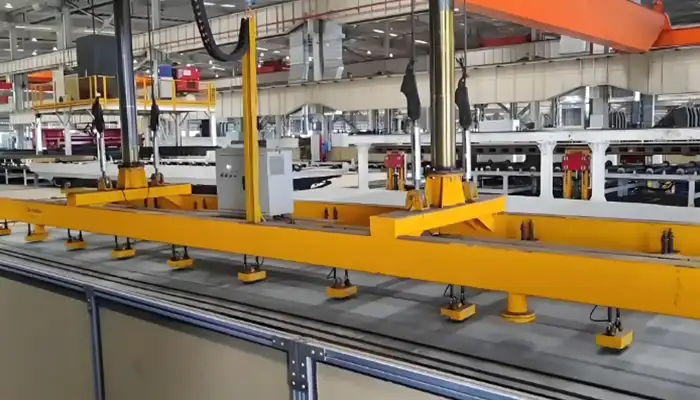 Overhead crane for steel plate handling 