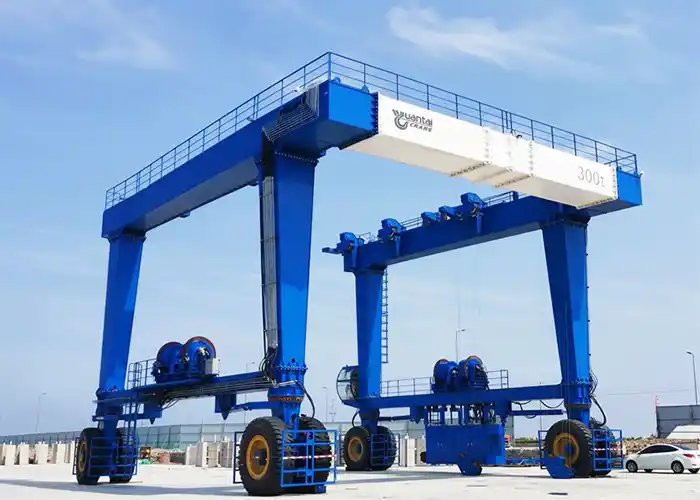 Marine Boat Hoist: Rubber Tyred Boat Lift 25 to 600 Ton 